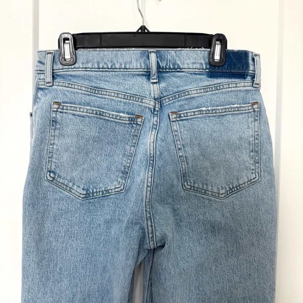 Abercrombie and Fitch High Rise 90s Relaxed SHORT - light wash - Picture 8 of 12